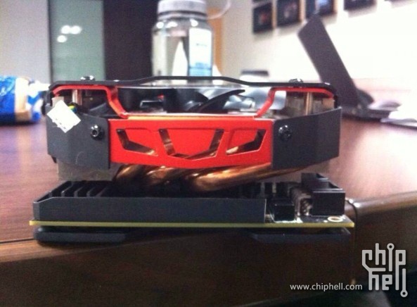 PowerColor Radeon R9 295X2 Devil 13 04